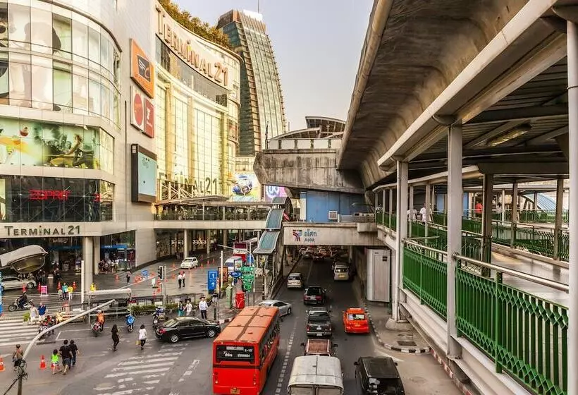 בית מלון כפרי Holiday Inn Express Bangkok Sukhumvit 11, An Ihg