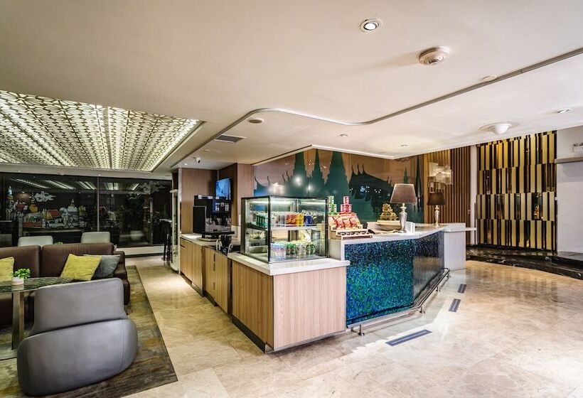 فندق Holiday Inn Express Bangkok Sukhumvit 11, An Ihg
