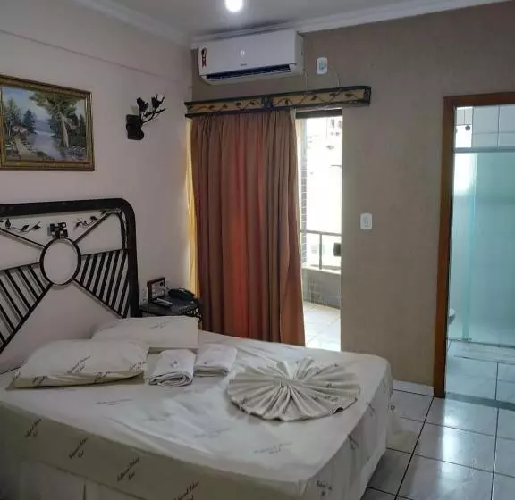 酒店 Hollywood Palace