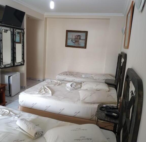 酒店 Hollywood Palace