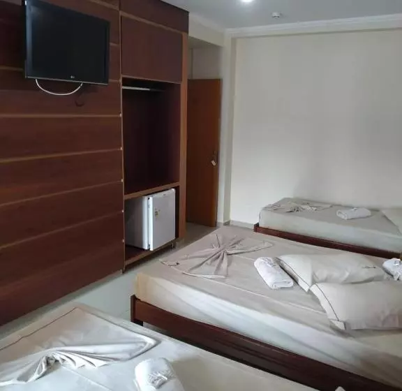 酒店 Hollywood Palace