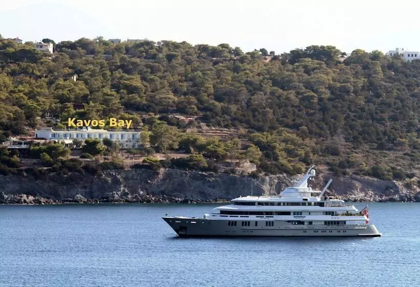 هتل Kavos Bay Seafront