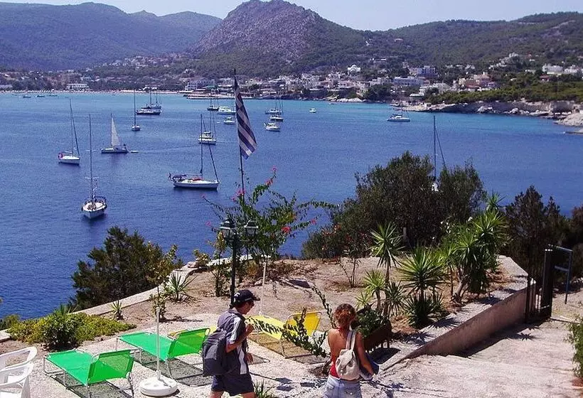 هتل Kavos Bay Seafront