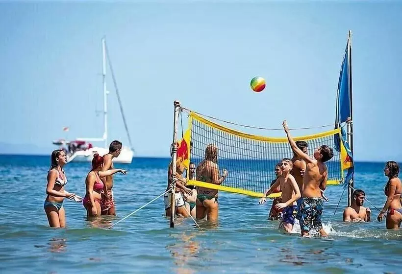 هتل Kavos Bay Seafront