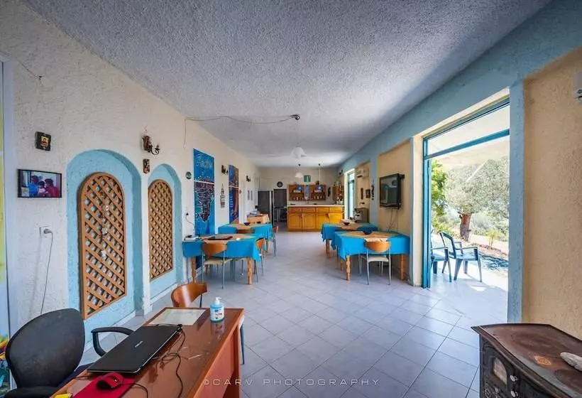 هتل Kavos Bay Seafront