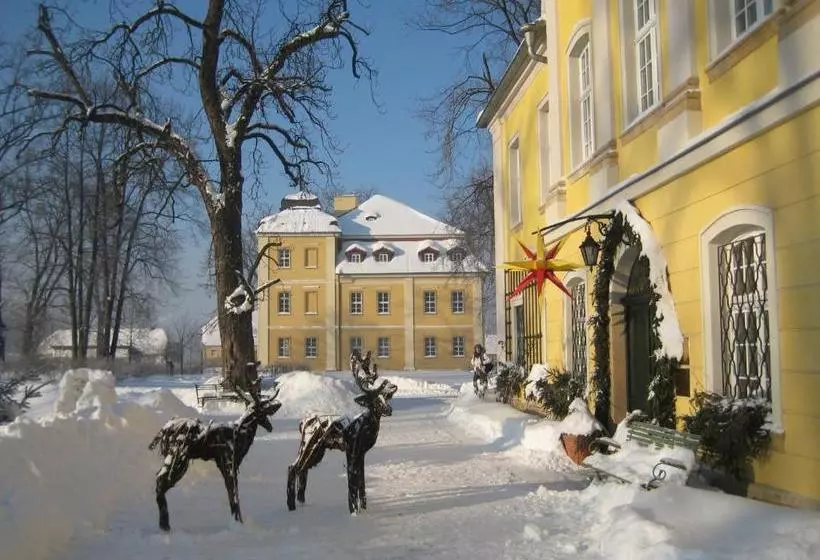 Szálloda Pałac łomnica   Karkonosze / Riesengebirge