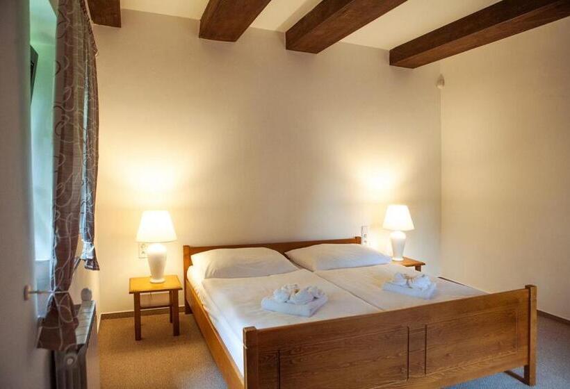 Szálloda Penzion šiškův Mlýn