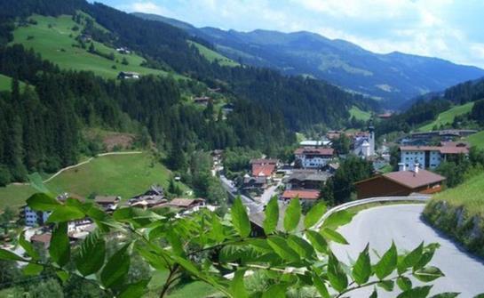 בית מלון כפרי Schatzberg Haus