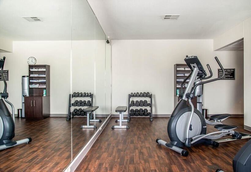 هتل Sleep Inn & Suites Marshall   University Area