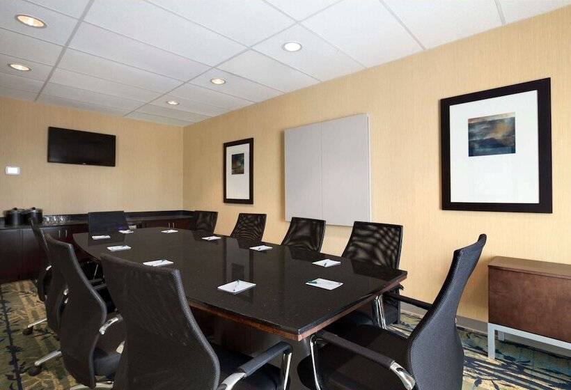 호텔 Wingate By Wyndham Seminole