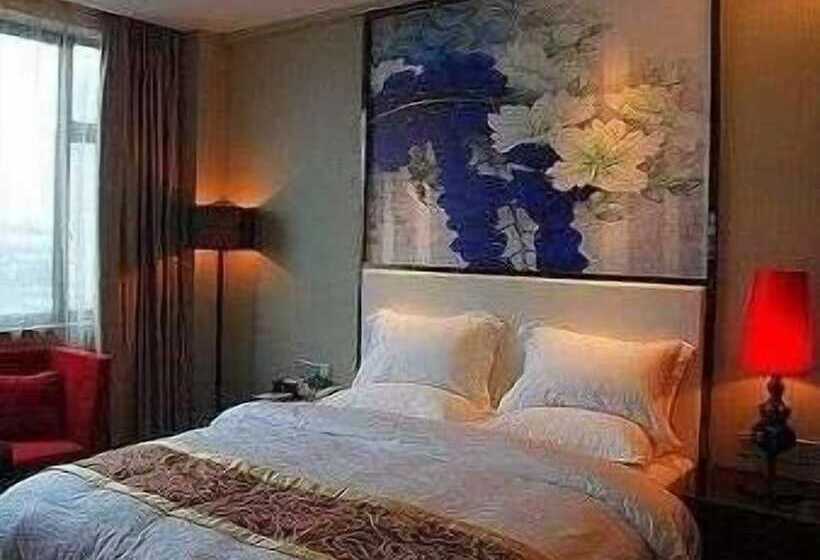 Super 8 Hotel Fuzhou South Railway Station