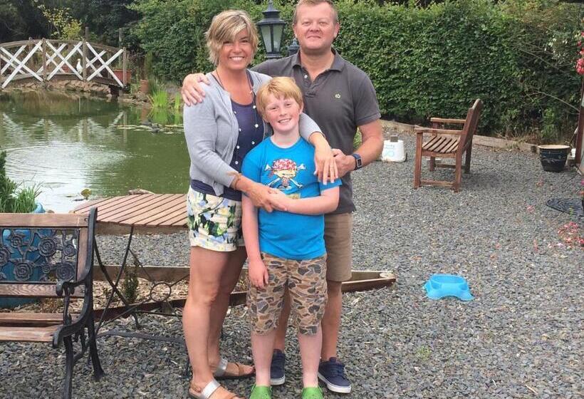 Barton Gate Farm B&b