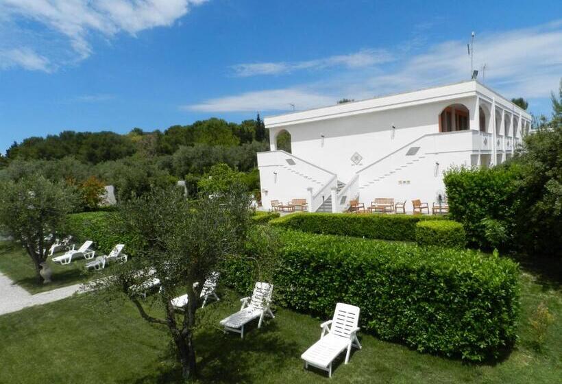 בית מלון כפרי Agriturismo La Rondine