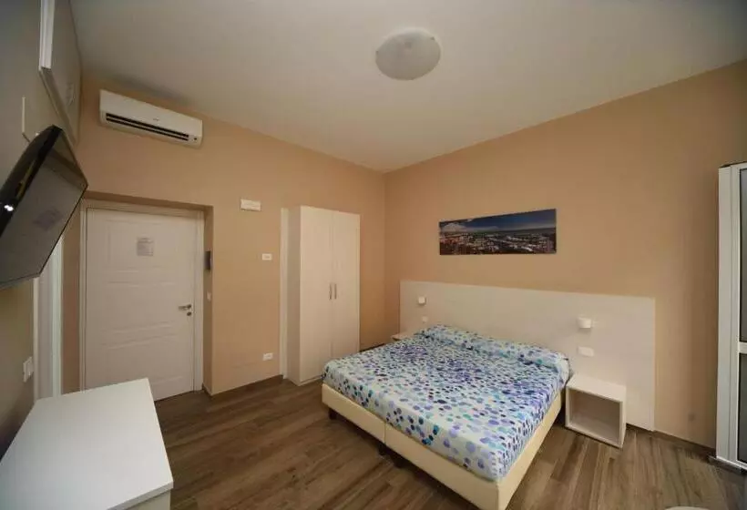 ペンション Gioberti House