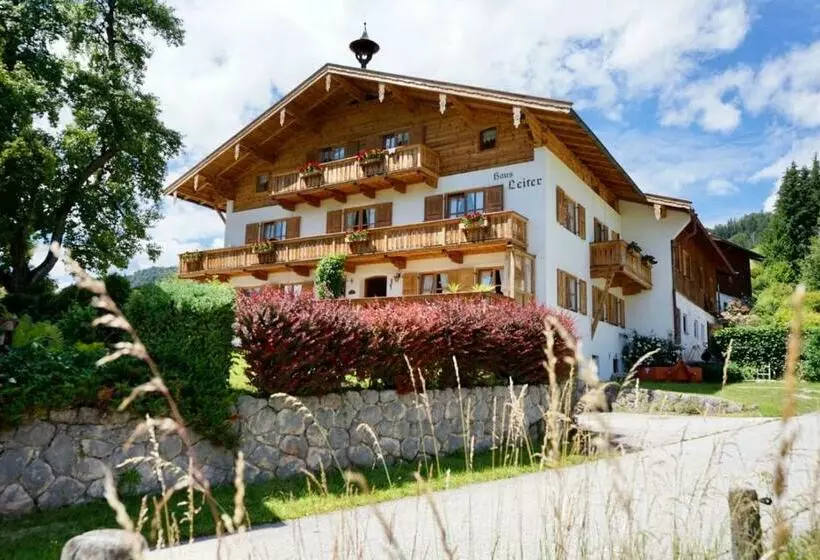 Majatalo Haus Leiter
