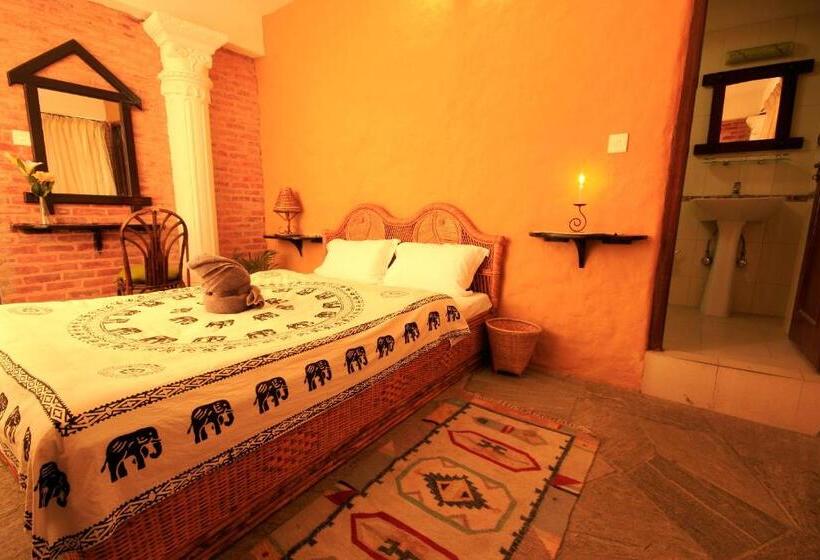 پانسیون Peace Eye Guest House