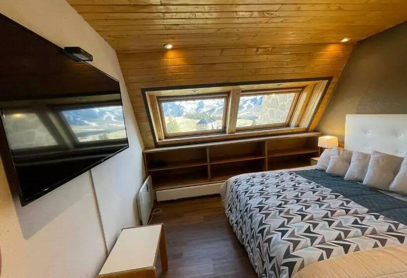 Departamento En Edificio Atenas Con Excelentes Vistas