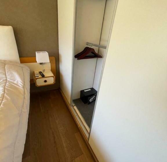 Departamento En Edificio Atenas Con Excelentes Vistas