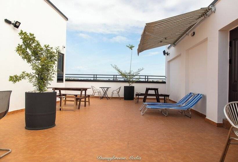 Executive 2 Bed Apartment Santa Maria   Accra