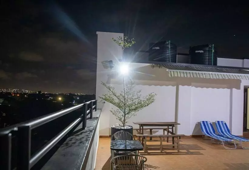Executive 2 Bed Apartment Santa Maria Accra