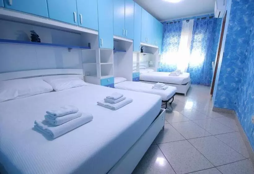 تختخواب و صبحانه Marco Aurelio