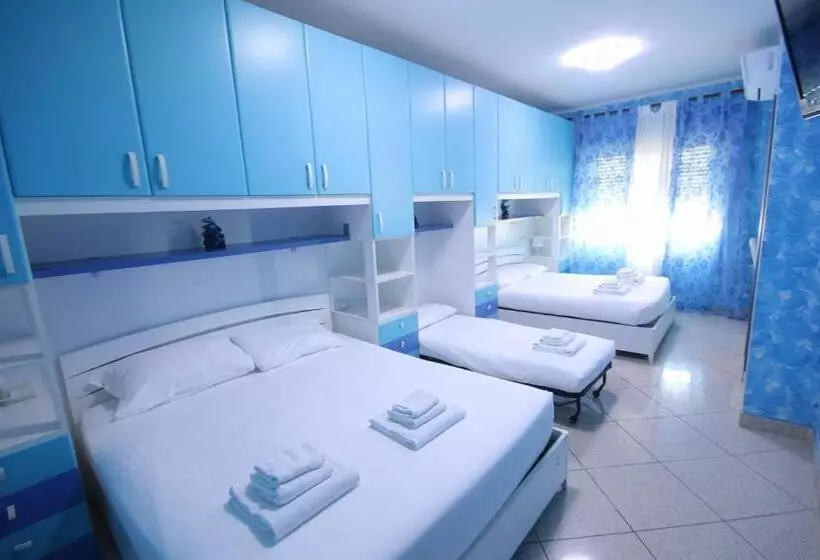 تختخواب و صبحانه Marco Aurelio