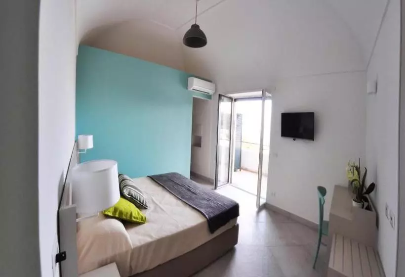 تختخواب و صبحانه Casa Costanza