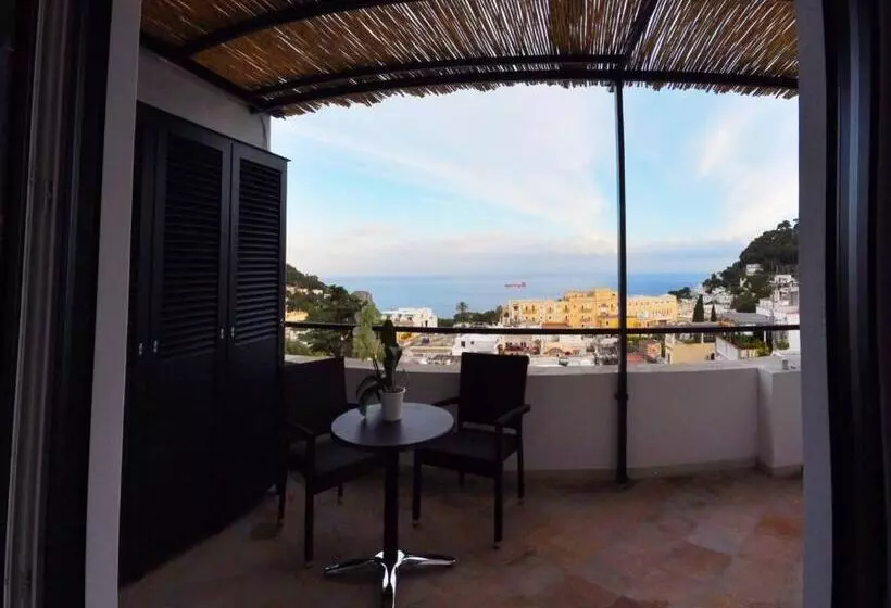 تختخواب و صبحانه Casa Costanza