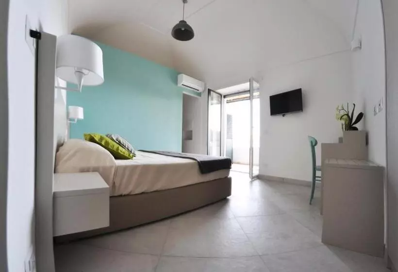 تختخواب و صبحانه Casa Costanza
