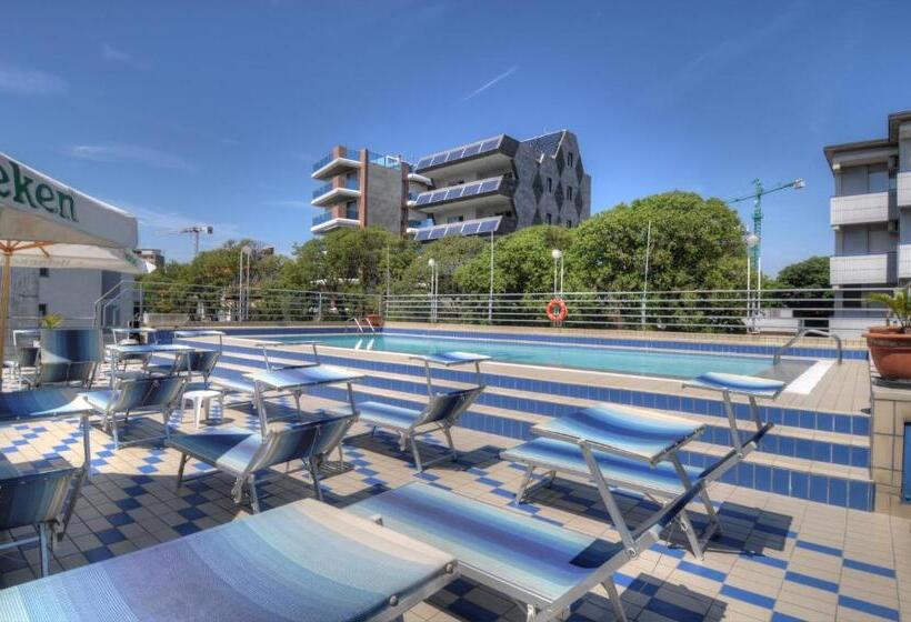 فندق Blue Marine