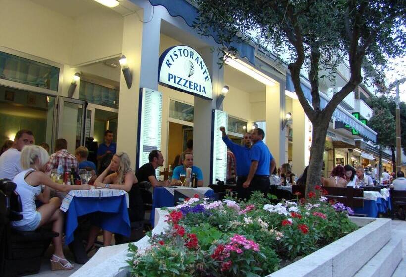 فندق Blue Marine