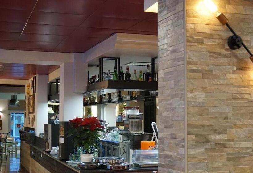 فندق Blue Marine