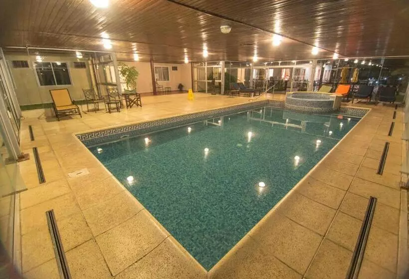 ホテル Los Naranjos Resort & Spa Termal