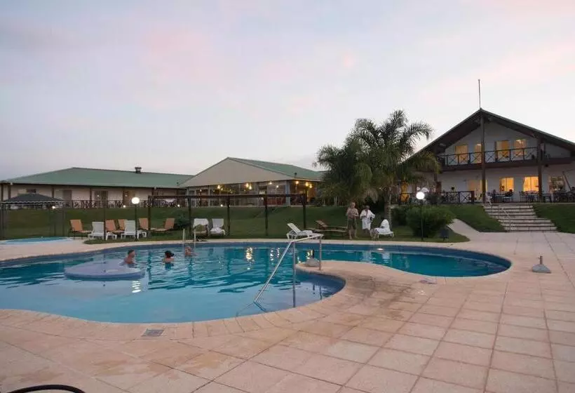 ホテル Los Naranjos Resort & Spa Termal