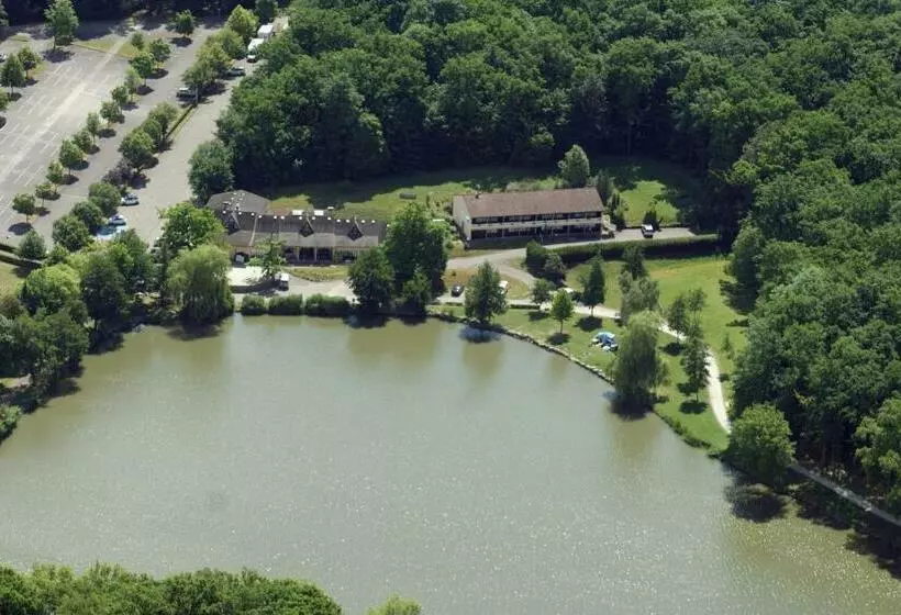 Hotelli Restaurant Des Lacs