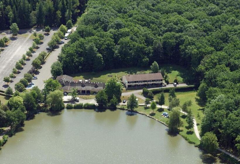 Отель Restaurant Des Lacs