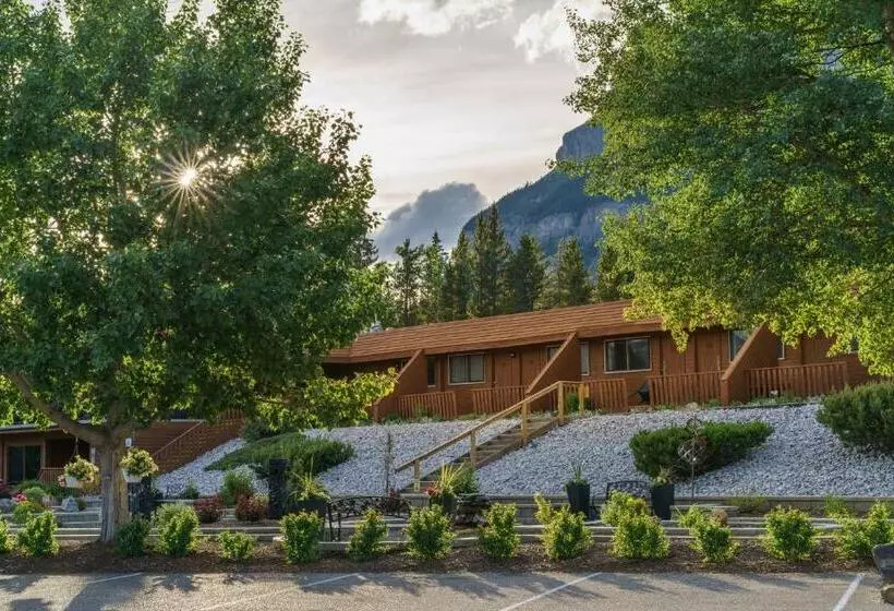 ホテル The Crossing