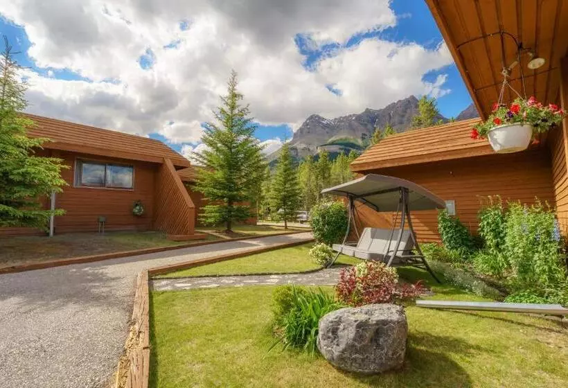 ホテル The Crossing