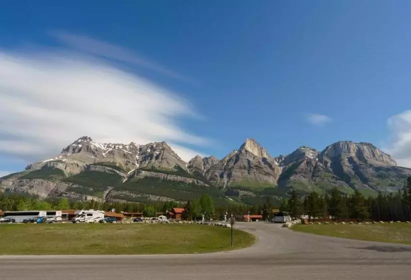 ホテル The Crossing