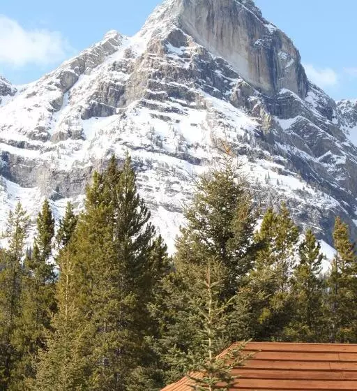 ホテル The Crossing