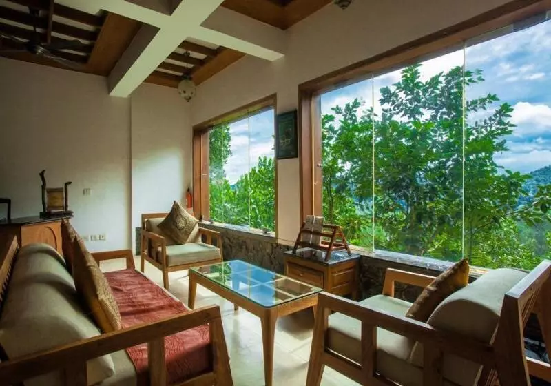 Oxygen Resorts Thekkady