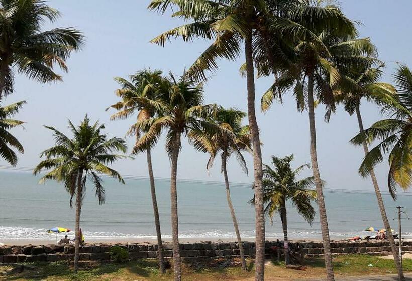 אתר נופש Cherai Beach Palace