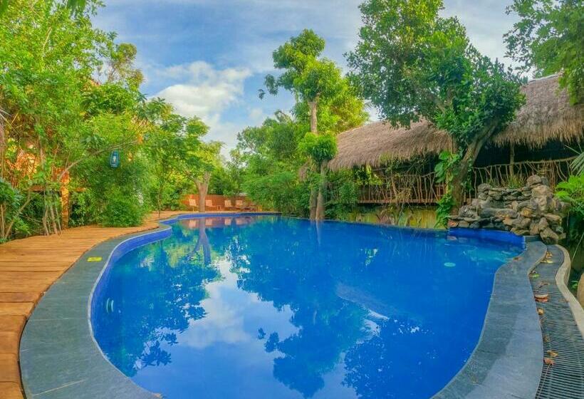 منتجع Habarana Tree House Mutu Village