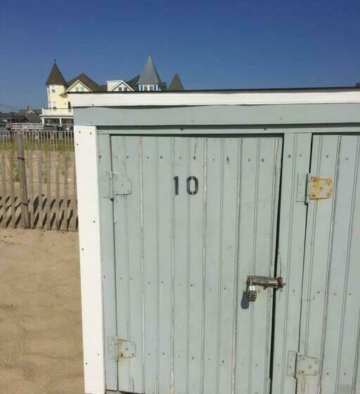 Beautiful & Romantic 1br Cottage