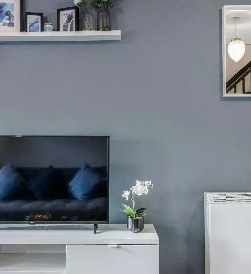 ✪ Charming ✪ 2 Bed House With Garden & Parking ✪ Perfect Location ✪ Greater London ✪ Woodford/enfiel