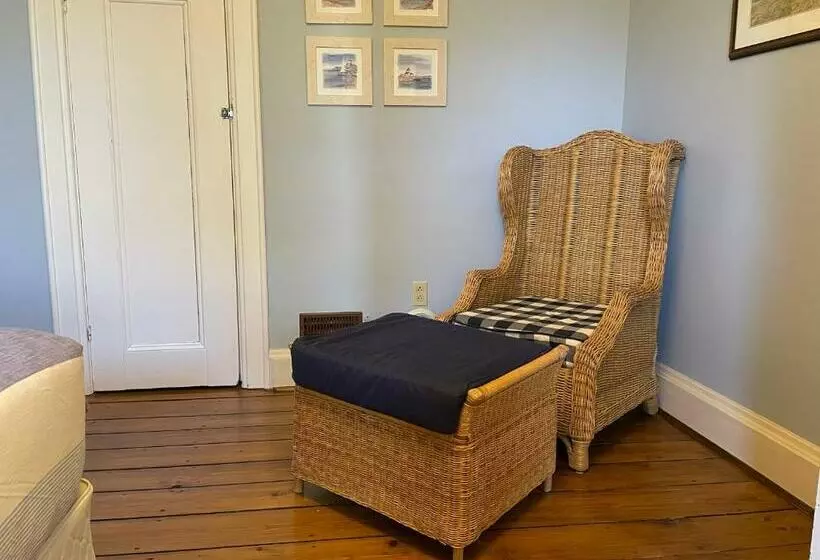 Avonlea Forest Hill Cottages