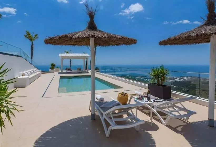 Casa What A Life Sayalonga By Ruralidays