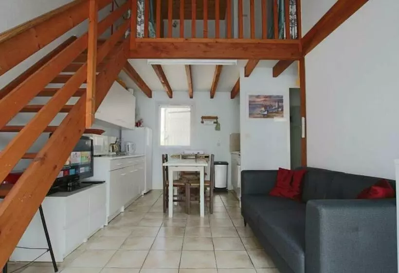 Elma Stay Location Le Brochard