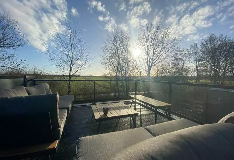 Green Villa In Bester Lage   Dachterrasse Mit Meerblick   Großer Eingezäunter Garten   Kinderfreundl