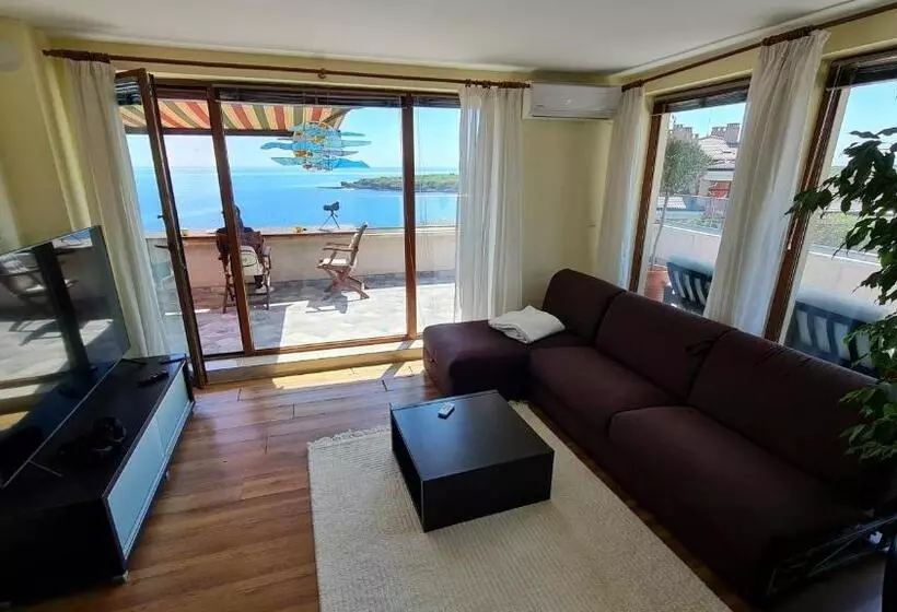 Magic Sea View